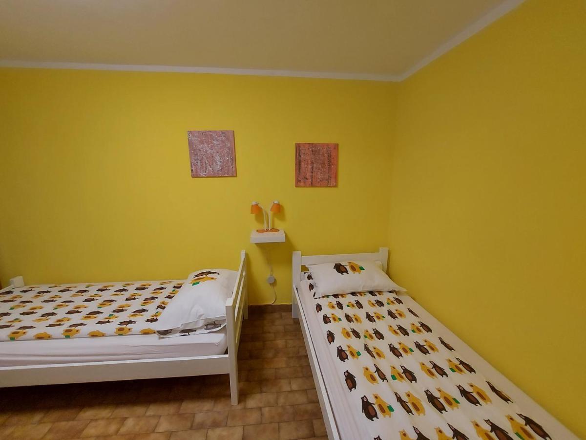 Terra Apartments Πιράν Εξωτερικό φωτογραφία