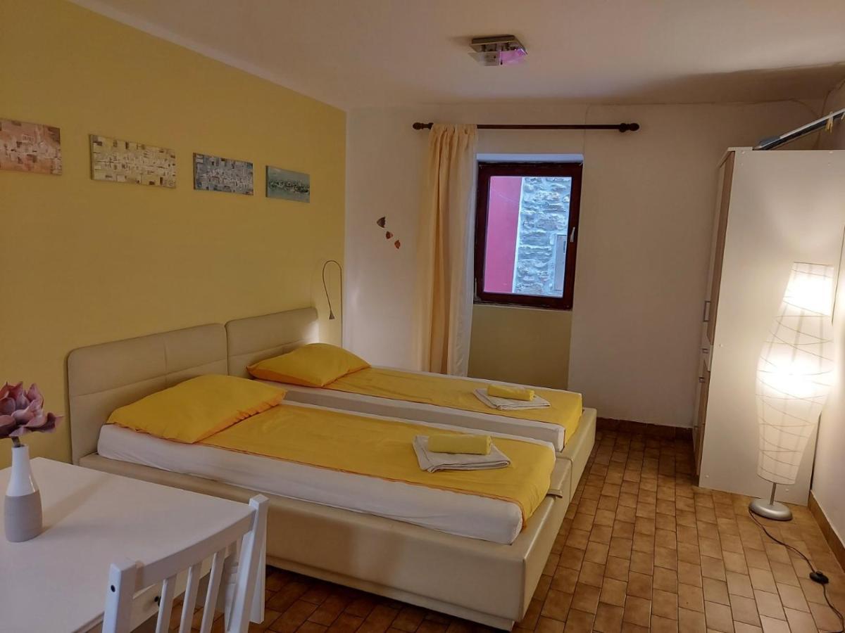 Terra Apartments Πιράν Εξωτερικό φωτογραφία